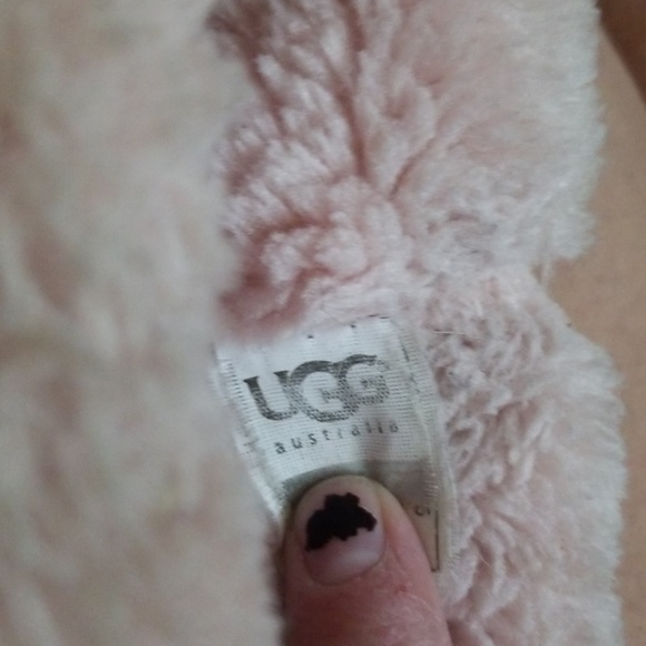 Boots - Picture 3 of 4